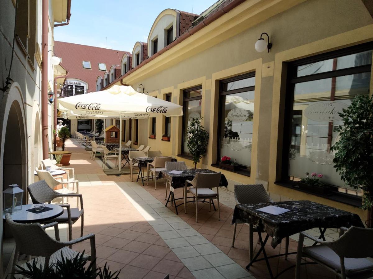 Hotel Barbakan Trnava Exterior foto